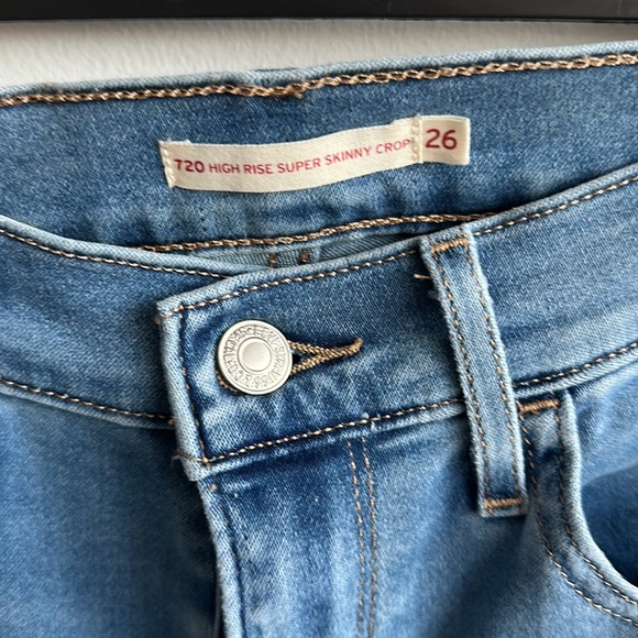 Leviโs high rise super skinny Jean - 720 - size 26 - perfect condition! - Picture 2 of 5